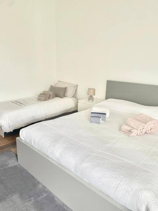 Luxury Apartment With View Комо Екстериор снимка